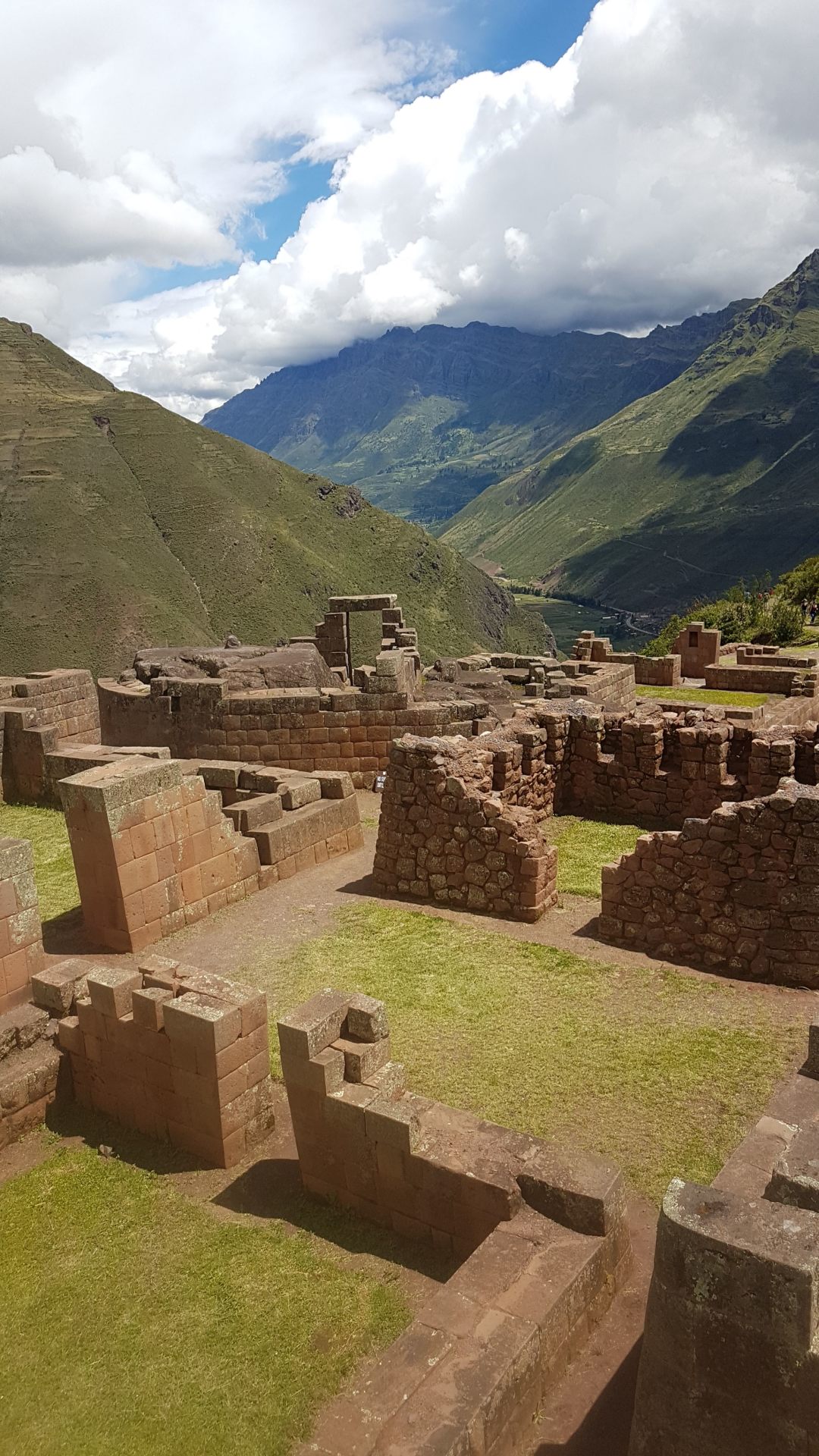 pisac-ruins